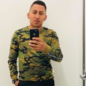 Meet your Posher, Avimael